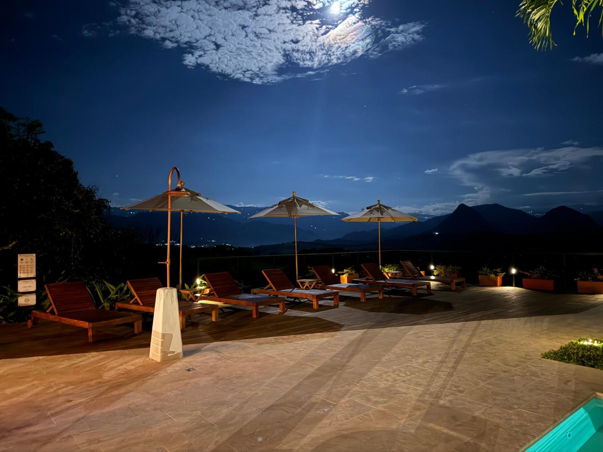 Fina Estampa Country Hotel - Mayores De 10 Anos - Támesis Exteriör bild
